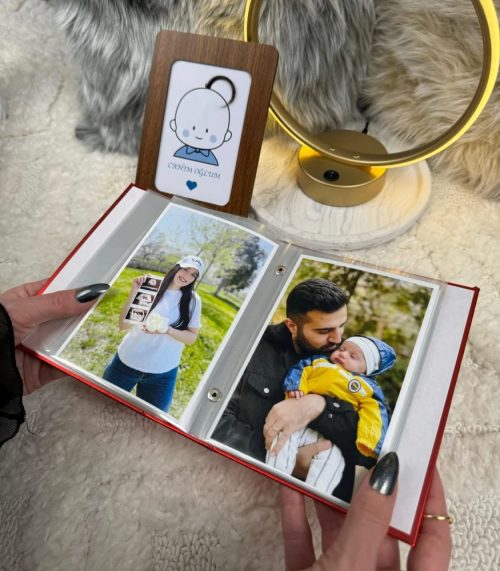300 Adet 10x15 Fotoğraf + Albüm (Çerçeve Hediyeli)